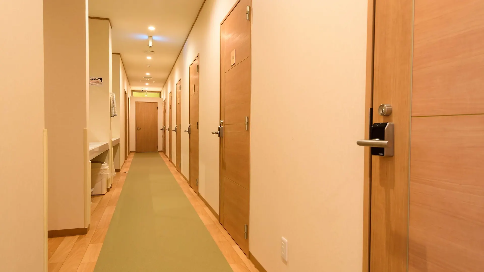 Kyoto Tsukiusagi - Hostel Hotel